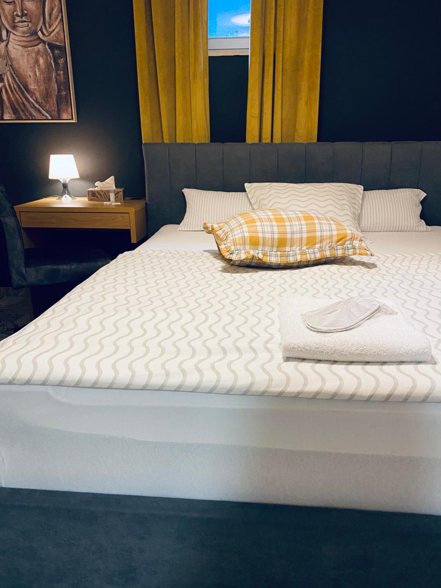 Rooms & Apartment Zala Airport Shuttle Option Cerklje na Gorenjskem Εξωτερικό φωτογραφία